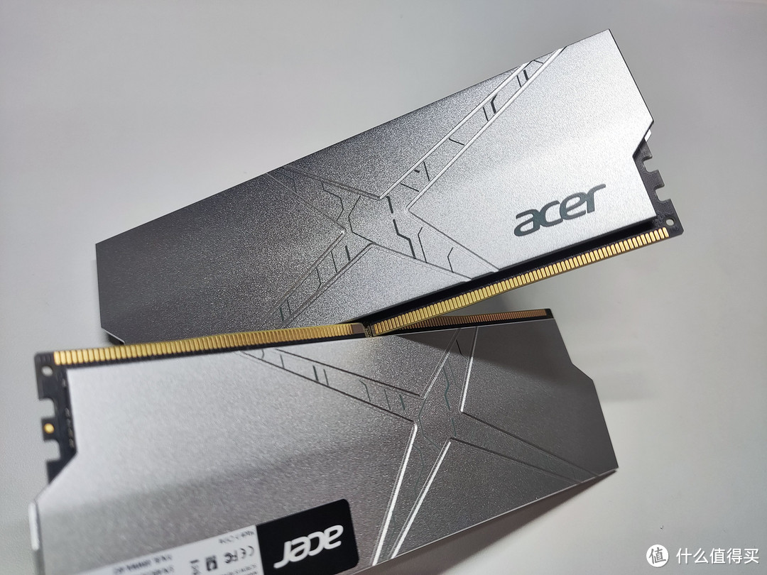 Acer HT200 DDR5